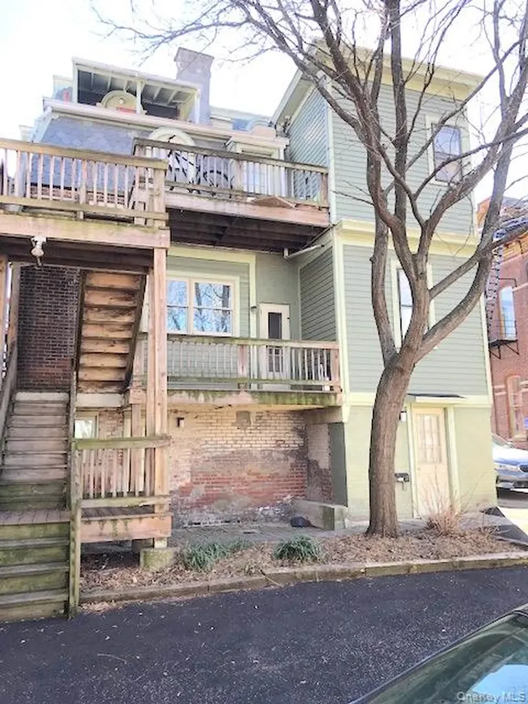 24 Vassar Street Poughkeepsie NY 12601