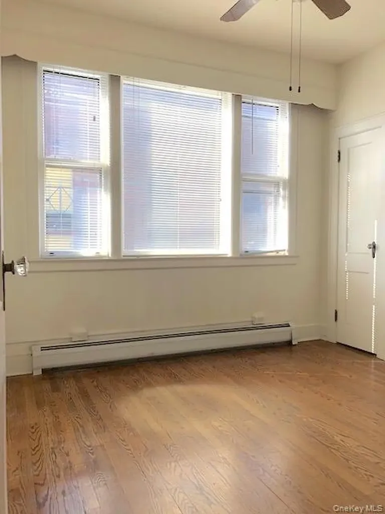 24 Vassar Street Poughkeepsie NY 12601
