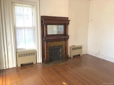 24 Vassar Street Poughkeepsie NY 12601