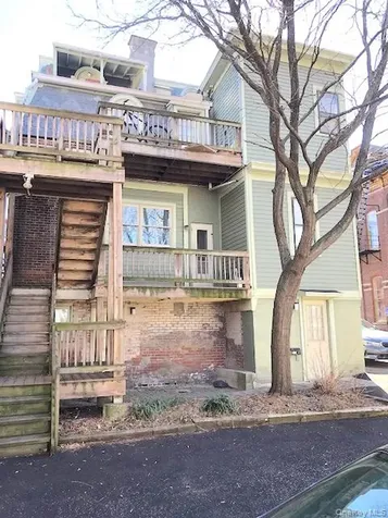 24 Vassar Street Poughkeepsie NY 12601