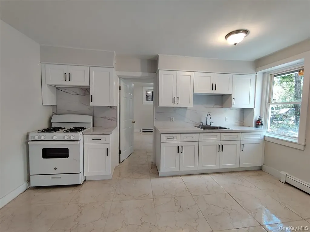 20 Noxon Street Poughkeepsie NY 12601