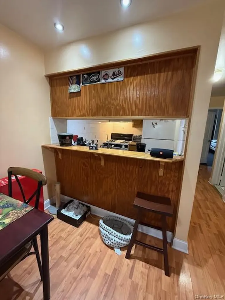 2355 Tiebout Avenue Bronx NY 10458