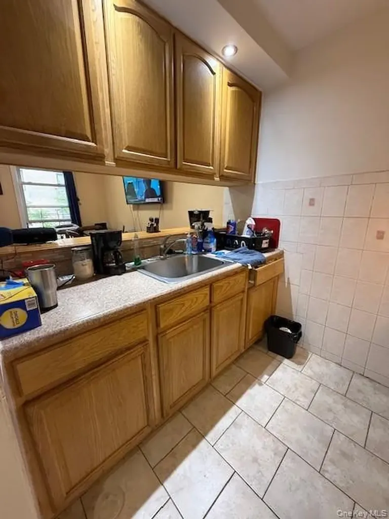 2355 Tiebout Avenue Bronx NY 10458
