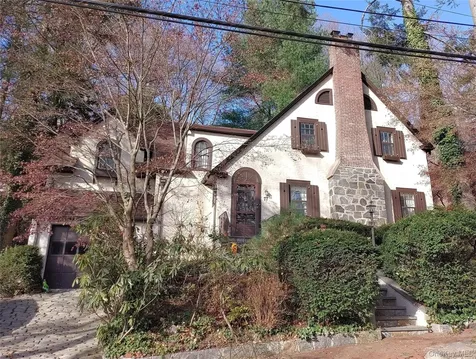 77 Edgemont Road Scarsdale NY 10583