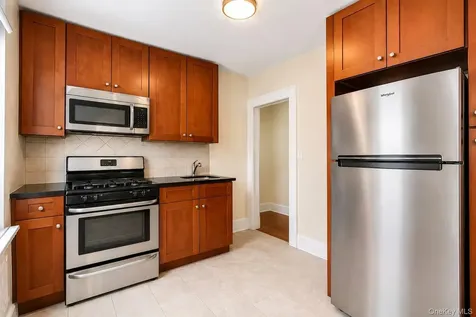 643 Warburton Avenue Yonkers NY 10701