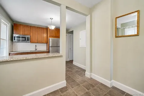 643 Warburton Avenue Yonkers NY 10701
