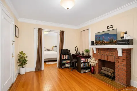643 Warburton Avenue Yonkers NY 10701