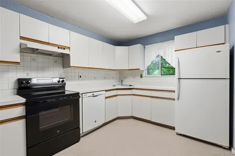 185 Long Hill Drive Yorktown Heights NY 10598