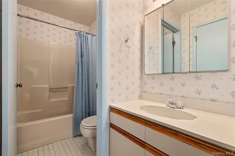 185 Long Hill Drive Yorktown Heights NY 10598