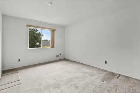 185 Long Hill Drive Yorktown Heights NY 10598