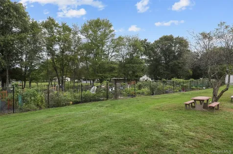 185 Long Hill Drive Yorktown Heights NY 10598