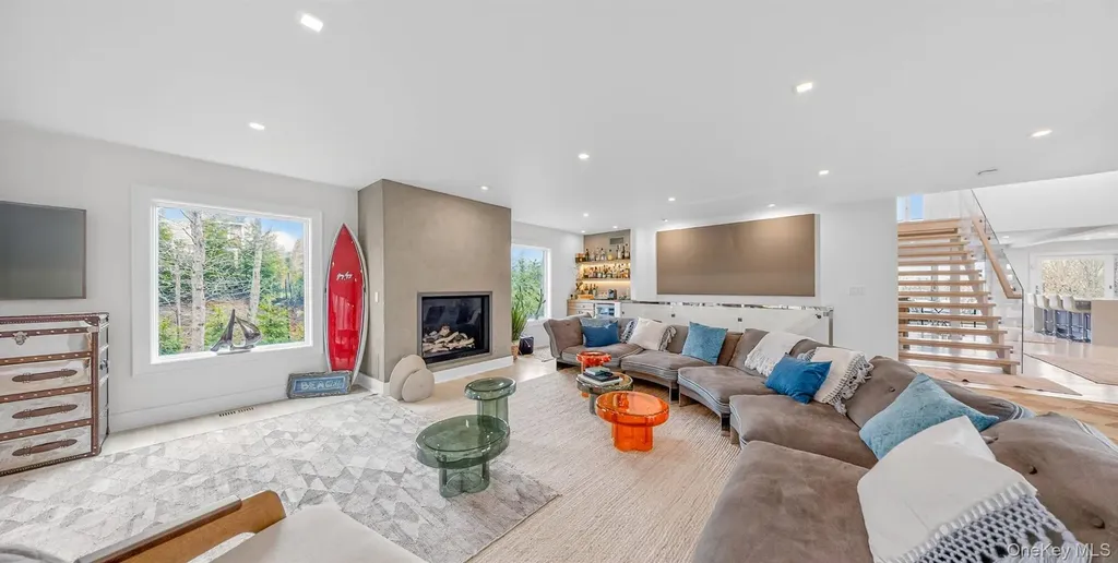 177 Bridies Path Southampton NY 11968
