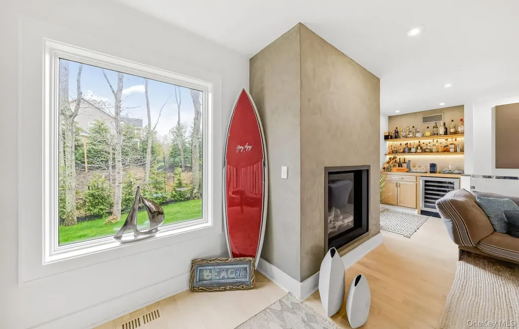 177 Bridies Path Southampton NY 11968