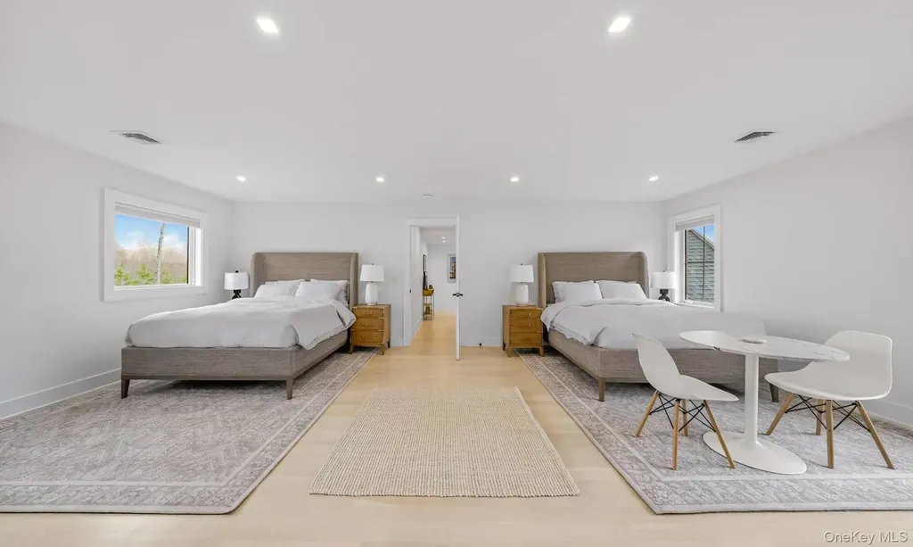 177 Bridies Path Southampton NY 11968