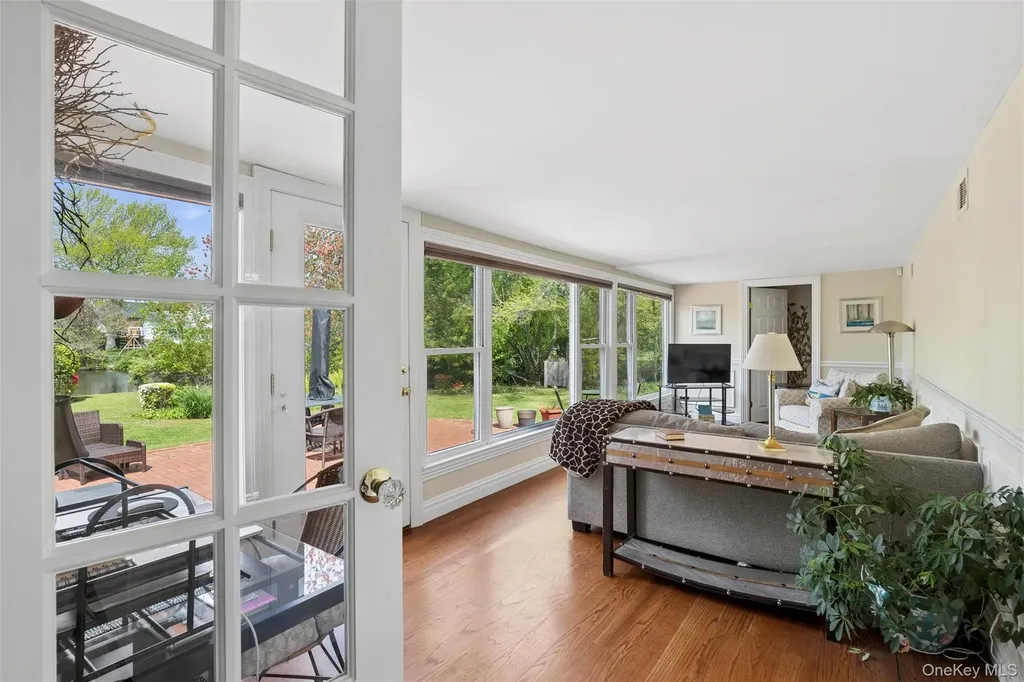 50 Belton Road Babylon NY 11702