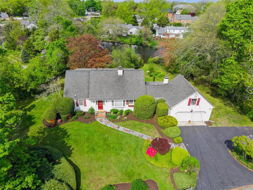 50 Belton Road Babylon NY 11702
