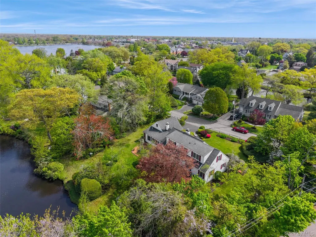 50 Belton Road Babylon NY 11702