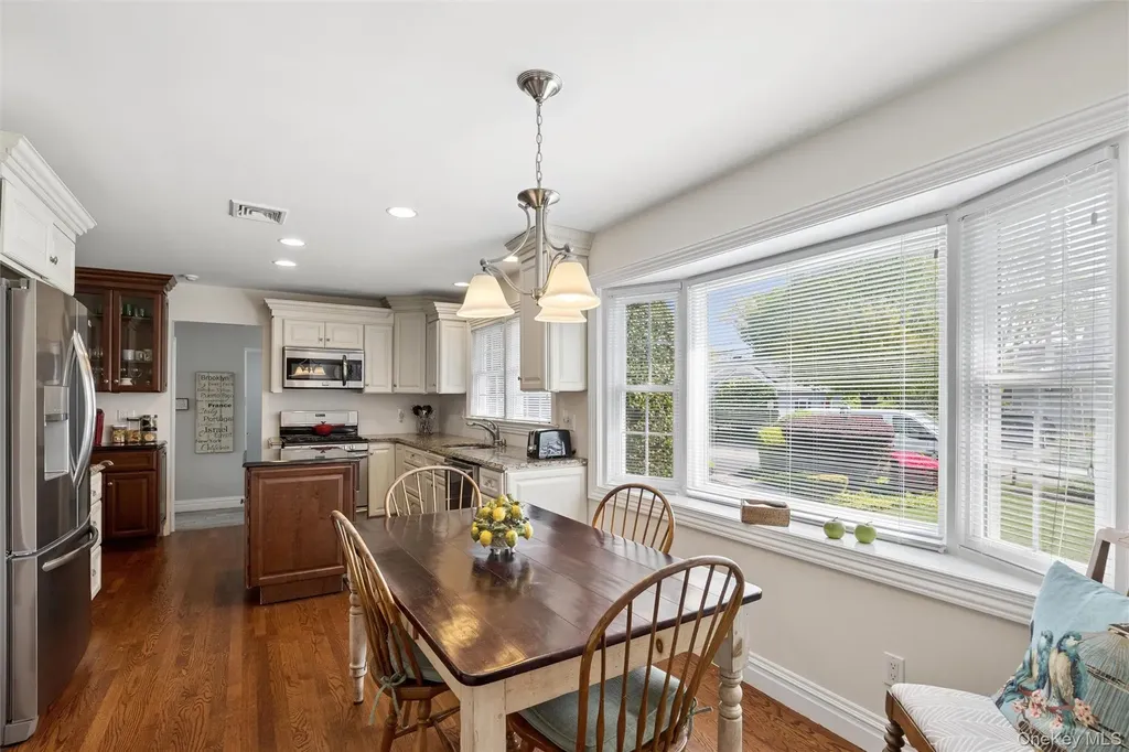 50 Belton Road Babylon NY 11702