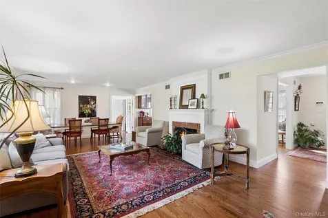 50 Belton Road Babylon NY 11702