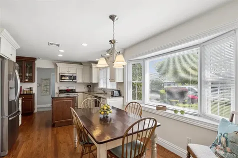 50 Belton Road Babylon NY 11702