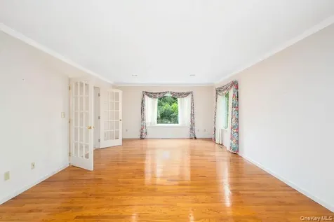 7 Fair Oaks Drive Poughkeepsie NY 12603