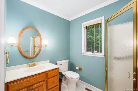 7 Fair Oaks Drive Poughkeepsie NY 12603