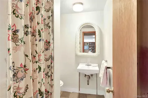 2 Bonnie Briar Lane Larchmont NY 10538