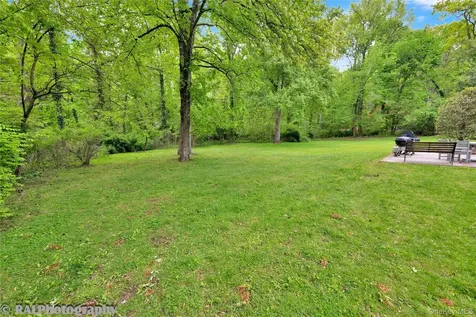 2 Bonnie Briar Lane Larchmont NY 10538