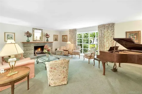 2 Bonnie Briar Lane Larchmont NY 10538