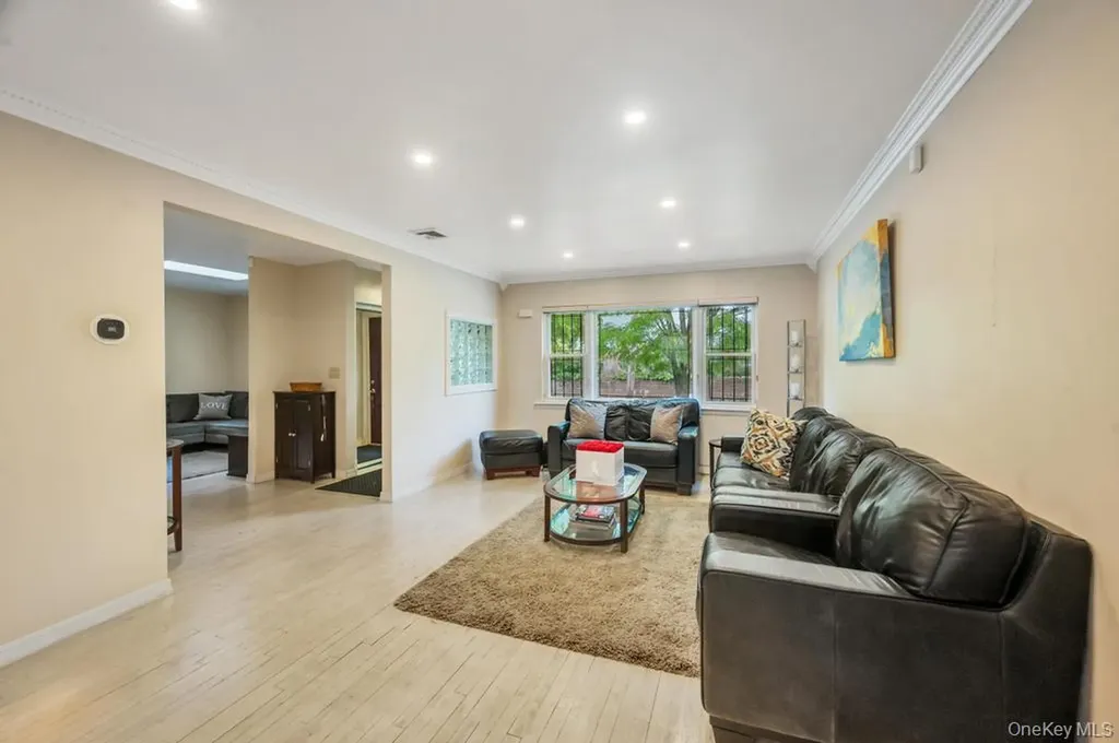 17504 50th Avenue Fresh Meadows NY 11365