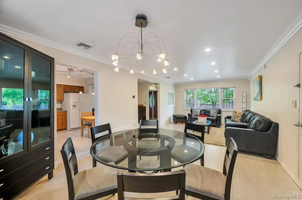 17504 50th Avenue Fresh Meadows NY 11365