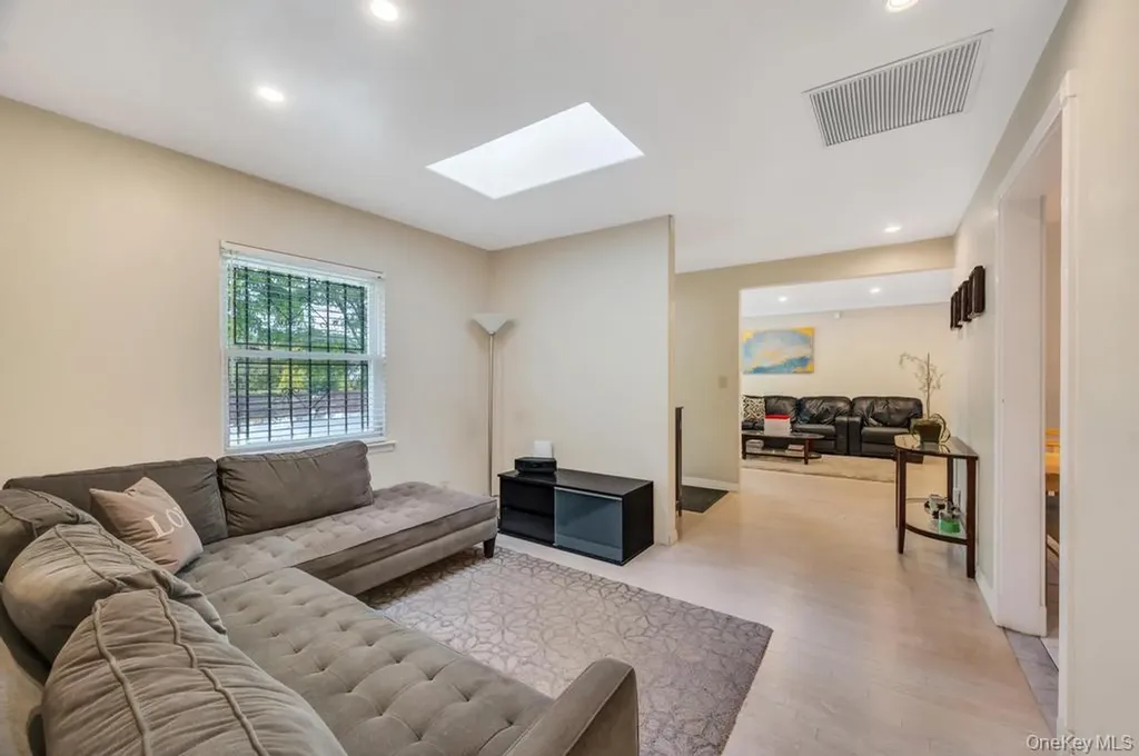 17504 50th Avenue Fresh Meadows NY 11365