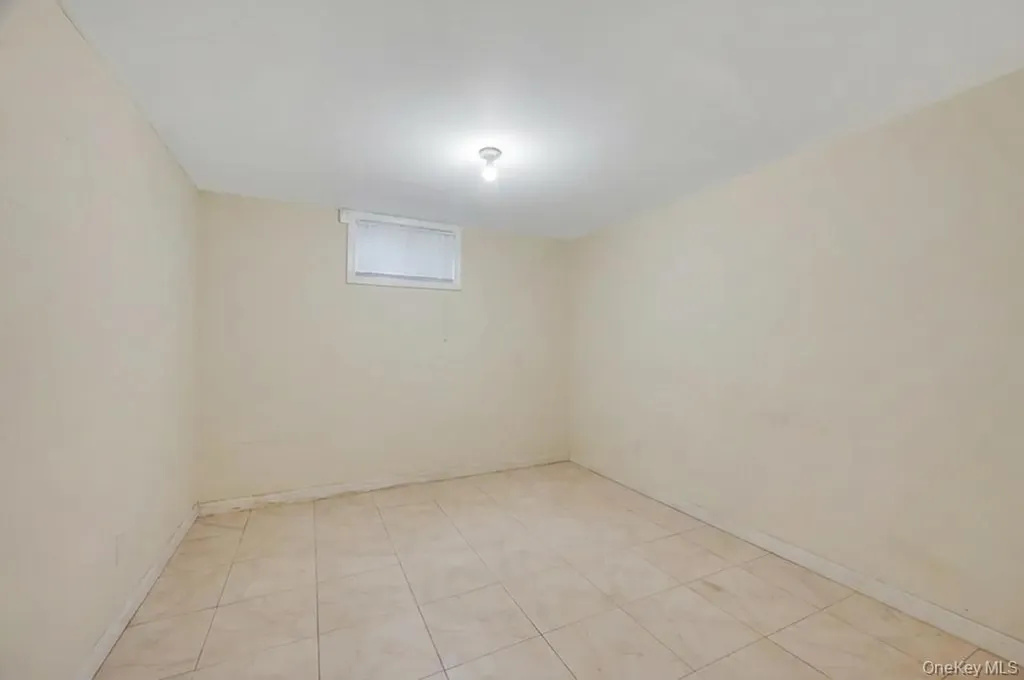 17504 50th Avenue Fresh Meadows NY 11365