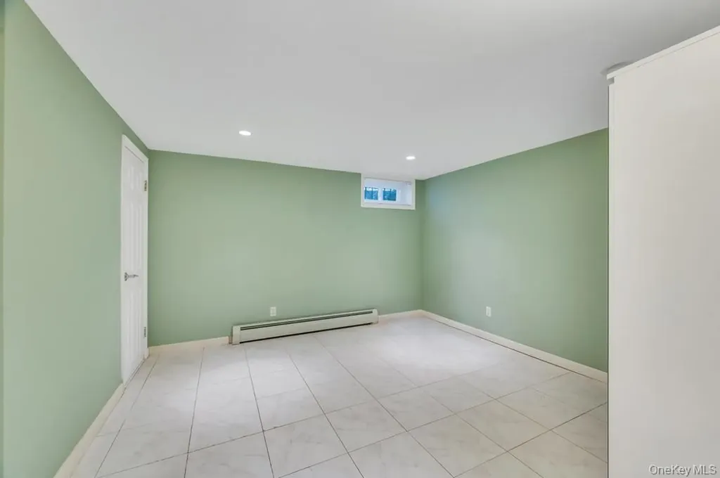 17504 50th Avenue Fresh Meadows NY 11365