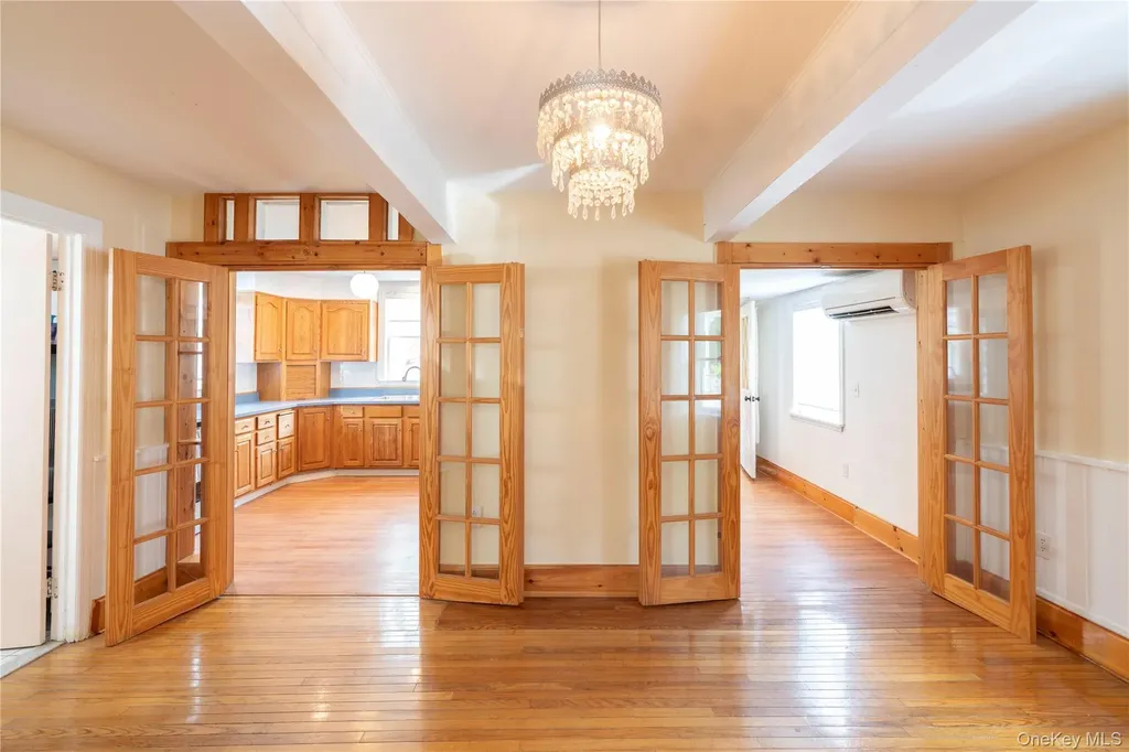 15 Charles Rhinecliff NY 12574