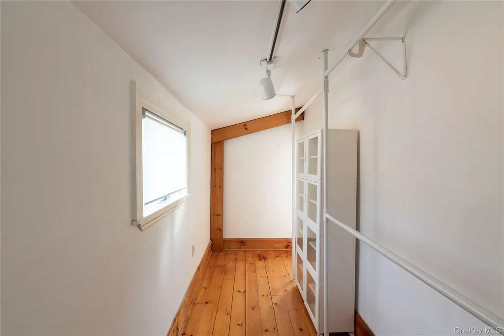 15 Charles Rhinecliff NY 12574
