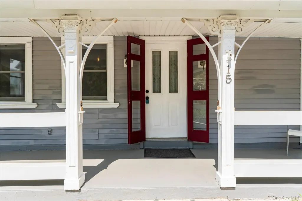 15 Charles Rhinecliff NY 12574