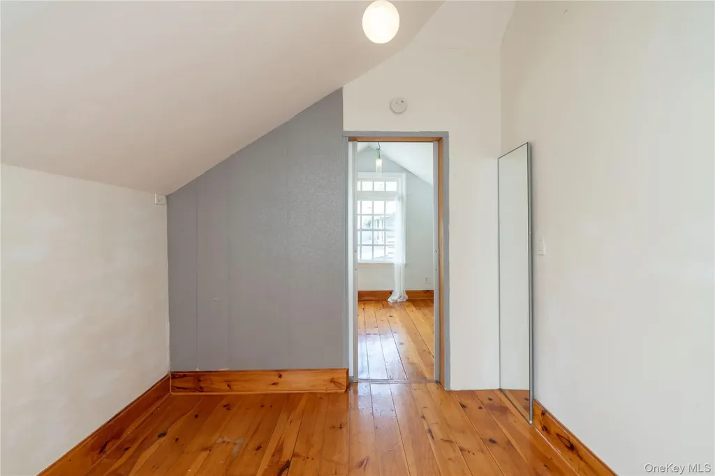 15 Charles Rhinecliff NY 12574