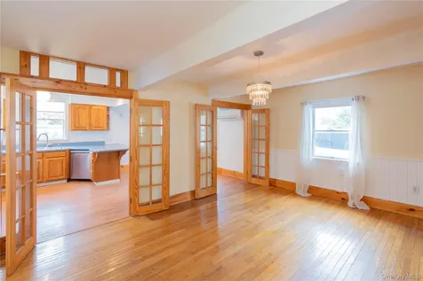 15 Charles Rhinecliff NY 12574