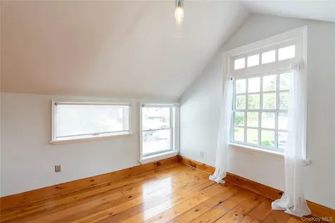 15 Charles Rhinecliff NY 12574