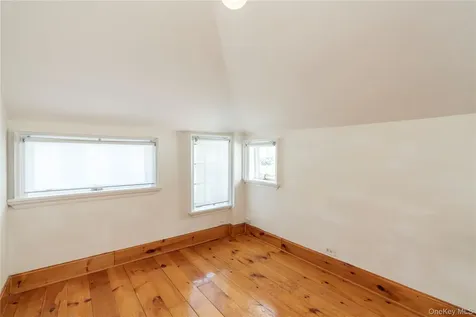 15 Charles Rhinecliff NY 12574