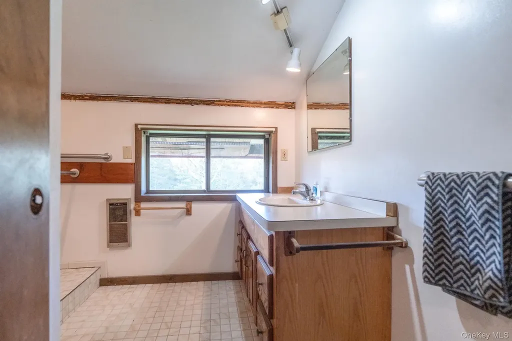 167 Hill Road Kingston NY 12401