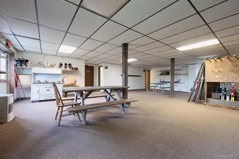 167 Hill Road Kingston NY 12401