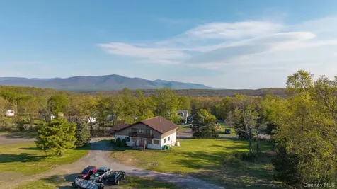 167 Hill Road Kingston NY 12401
