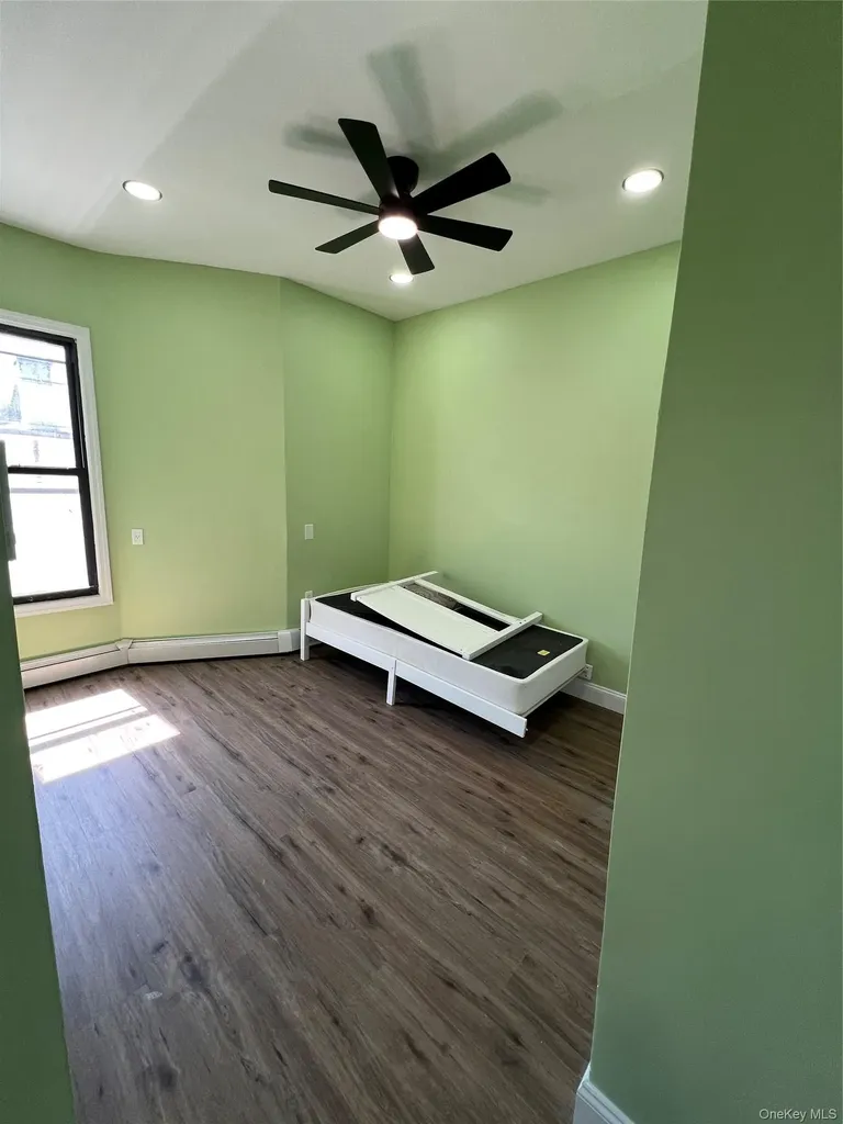 2854 Briggs Avenue Bronx NY 10458