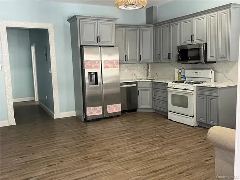 2854 Briggs Avenue Bronx NY 10458