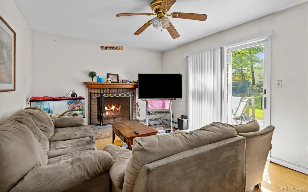 62 W Bartlett Road Middle Island NY 11953