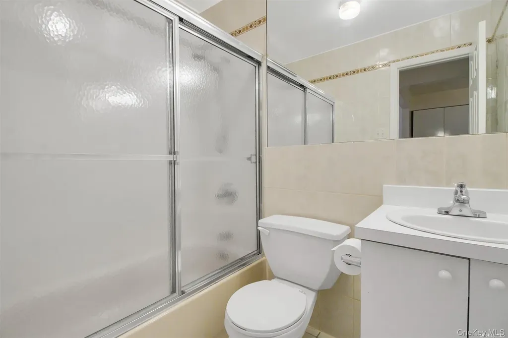 65-45 110th Street Forest Hills NY 11375