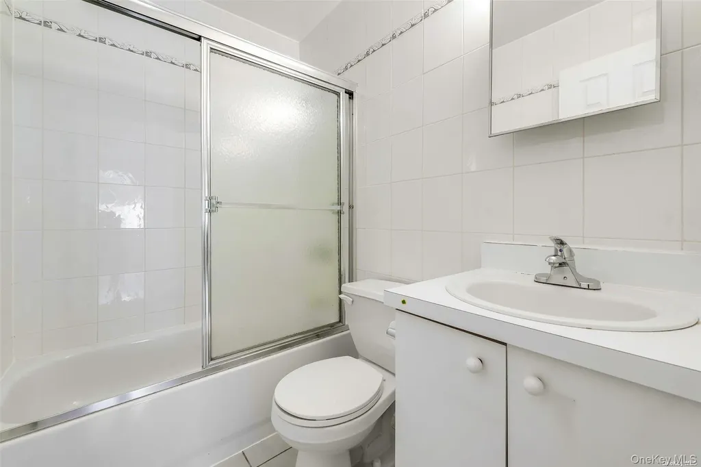 65-45 110th Street Forest Hills NY 11375