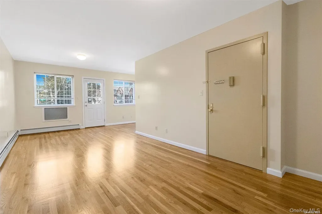65-45 110th Street Forest Hills NY 11375